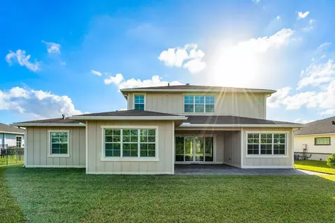 916 Hookline Cir, Loxahatchee, FL 33470