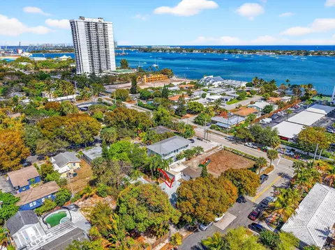 411 51 St, West Palm Beach, FL 33407