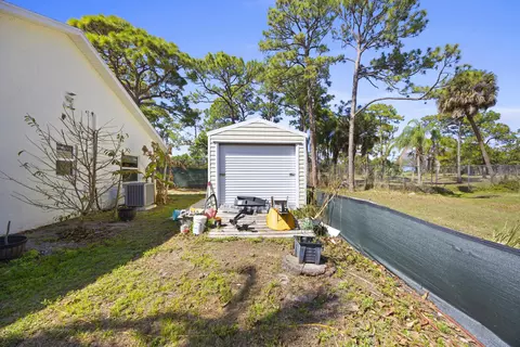 Exterior - 2517 SE Normand St, Stuart, FL 34997 photo 3 of 6