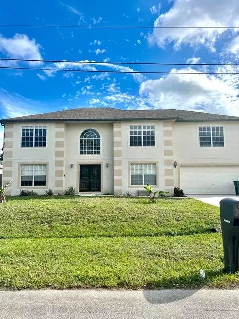 4313 SW Gagnon Rd, Port Saint Lucie, FL 34953