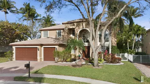 7346 Denicola Ln, Lake Worth, FL 33467