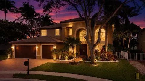 7346 Denicola Ln, Lake Worth, FL 33467
