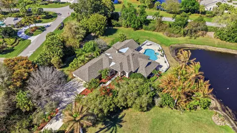 2400 NW Lakeridge Dr, Palm City, FL 34990