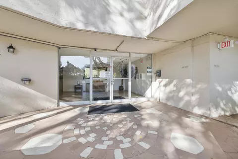 7001 Environ Blvd #401, Lauderhill, FL 33319