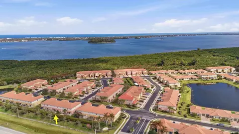 1189 Normandie Way, Vero Beach, FL 32960