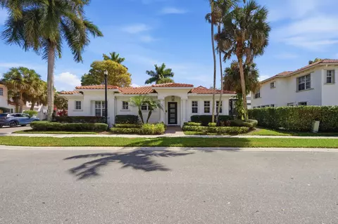554 Tomahawk Ct, Palm Beach Gardens, FL 33410
