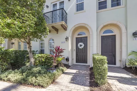 7654 Via Flores Way, Boca Raton, FL 33487
