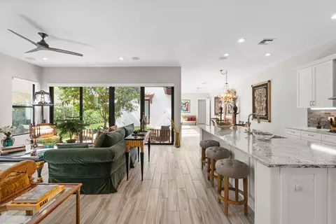 2093 Dickens Ter, Palm Beach Gardens, FL 33418