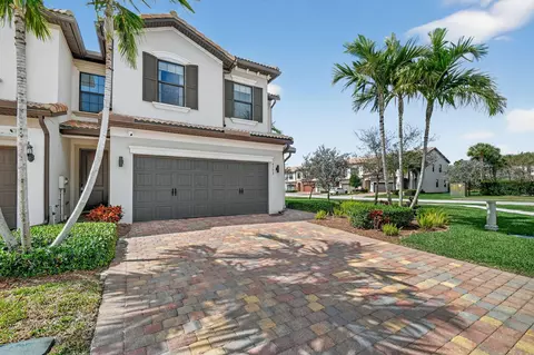 4573 San Fratello Cir, Lake Worth, FL 33467