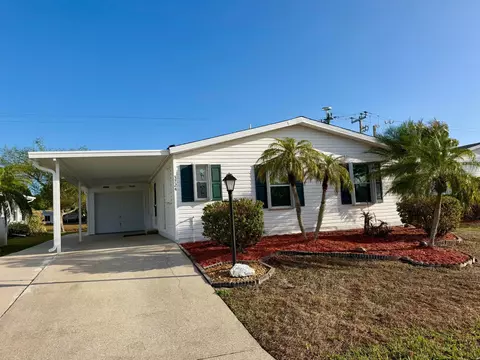 3724 W Doral Ct, Port Saint Lucie, FL 34952