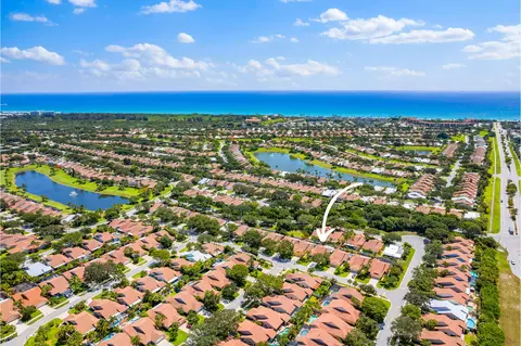 125 Harbourside Cir, Jupiter, FL 33477