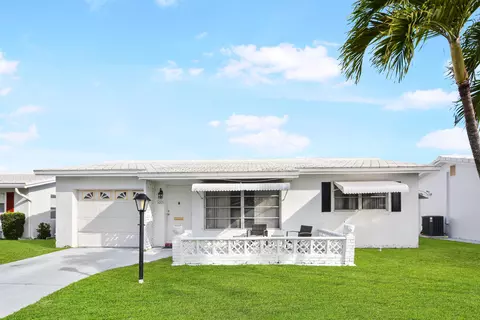 1005 Siesta Ave, Boynton Beach, FL 33426