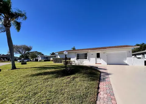 3465 Amalfi Dr, West Palm Beach, FL 33417