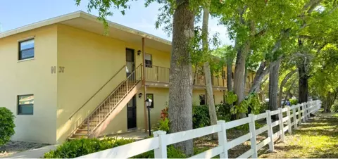 400 18th St #N 5, Vero Beach, FL 32960