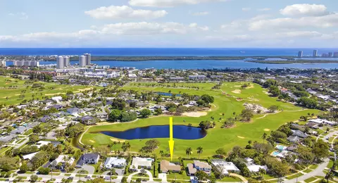 856 Country Club Dr, North Palm Beach, FL 33408