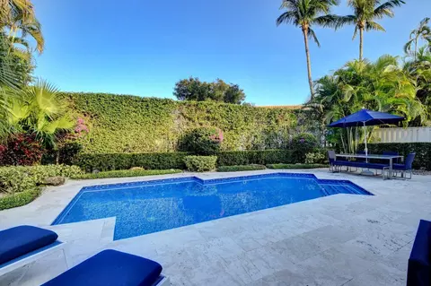 6370 NW 24th Ave, Boca Raton, FL 33496
