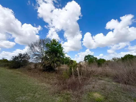 19571 NW 262nd St, Okeechobee, FL 34972