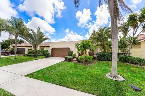 7587 Solimar Cir, Boca Raton, FL 33433