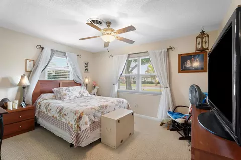 Bedroom - 1341 SE Seashell Ln, Stuart, FL 34996 photo 2 of 3
