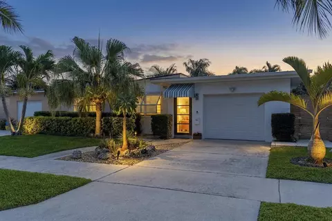159 Harvard Dr, Lake Worth Beach, FL 33460