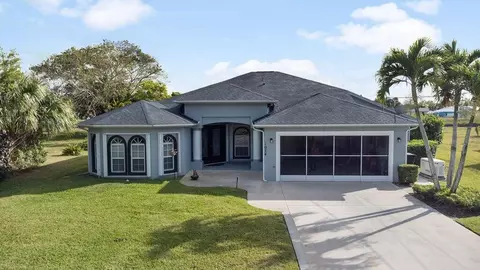1074 SW Sultan Dr, Port Saint Lucie, FL 34953