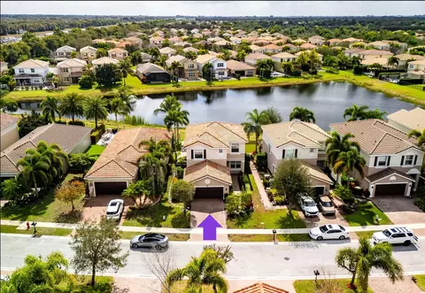 8128 Brigamar Isles Ave, Boynton Beach, FL 33473