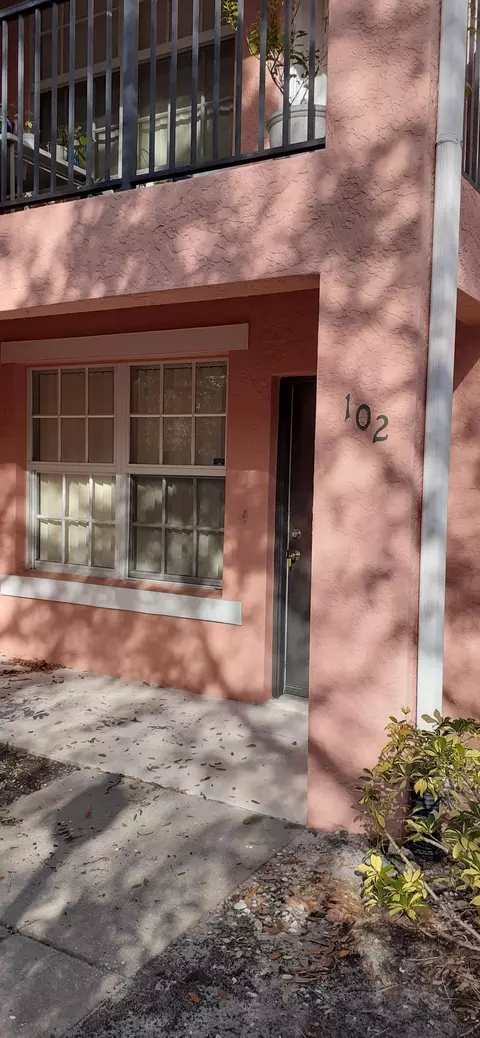150 SW Peacock Blvd #26-102, Port Saint Lucie, FL 34986