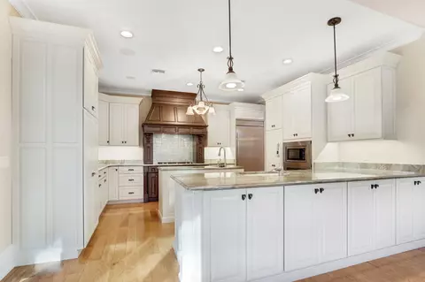 Kitchen - 3572 SE Court Dr, Stuart, FL 34997 photo 1 of 6