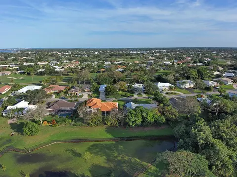 View/Area - 3572 SE Court Dr, Stuart, FL 34997 photo 9 of 10