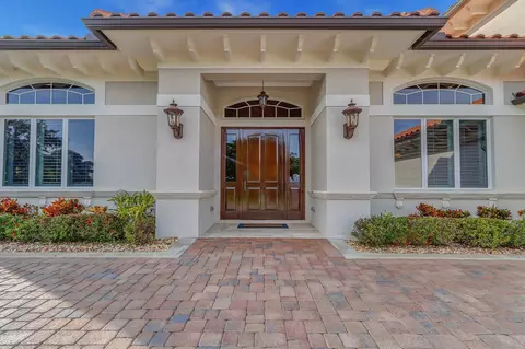 Exterior - 3572 SE Court Dr, Stuart, FL 34997 photo 2 of 9