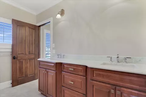Bath - 3572 SE Court Dr, Stuart, FL 34997 photo 3 of 5