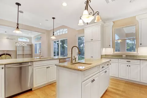 Kitchen - 3572 SE Court Dr, Stuart, FL 34997 photo 4 of 6
