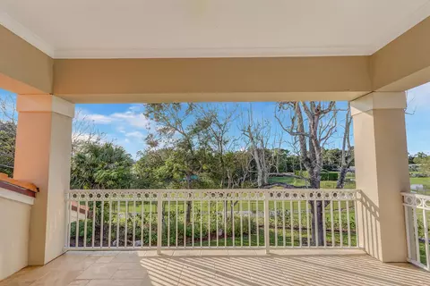 Exterior - 3572 SE Court Dr, Stuart, FL 34997 photo 3 of 9