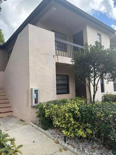9268 Vista Del Lago #26B, Boca Raton, FL 33428