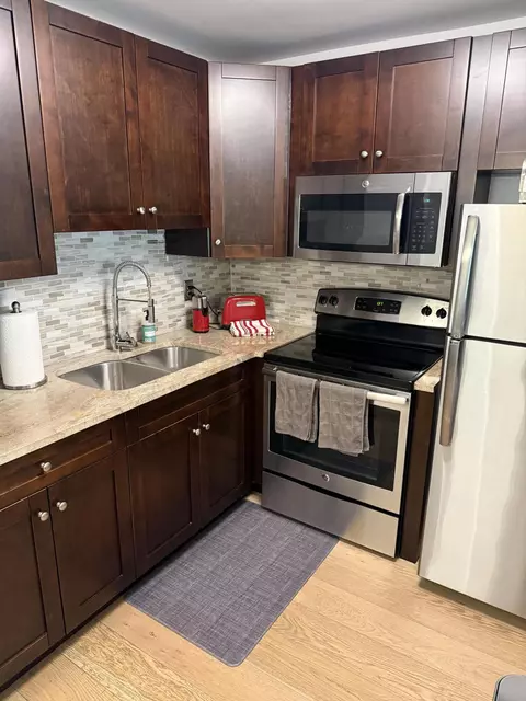 2920 Cynthia Ln #107, Lake Worth Beach, FL 33461