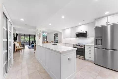 6420 Boca Del Mar Dr #201, Boca Raton, FL 33433