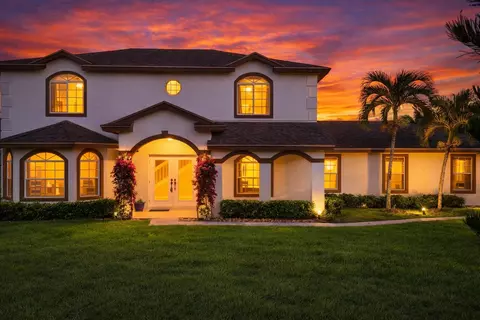 6934 Grapeview Blvd, The Acreage, FL 33470