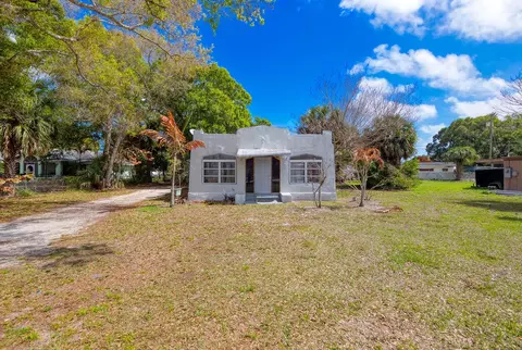 2606 Sunrise Boulevard Blvd, Fort Pierce, FL 34982