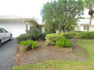 18 Glens Dr, Boynton Beach, FL 33436 photo 1