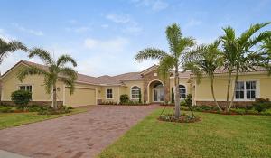 703 SE Tres Belle Cir, Stuart, FL 34997 photo 1