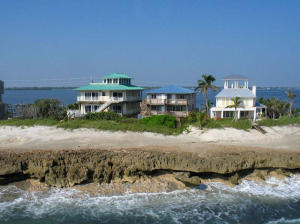 725 SE Macarthur Blvd, Stuart, FL 34996 photo 1