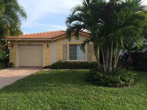 4621 SE Graham Dr, Stuart, FL 34997 photo 1