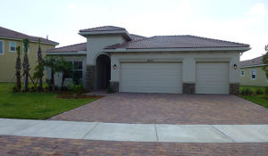 8097 SW Marin Dr, Stuart, FL 34997 photo 1