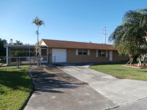 3054 SE Bamboo St, Stuart, FL 34997 photo 1