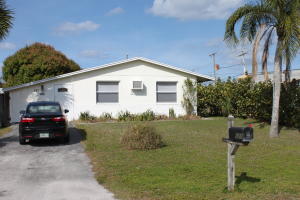 121 5th St, Jupiter, FL 33458 photo 1