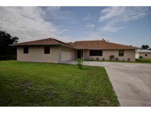 3975 10th St, Micco, FL 32976 photo 1