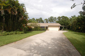 5545 SE Martin Meadows Ave, Stuart, FL 34997 photo 1
