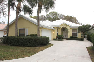 201 Hampton Cir, Jupiter, FL 33458 photo 1
