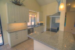 204 Cape Pointe Cir, Jupiter, FL 33477 photo 1