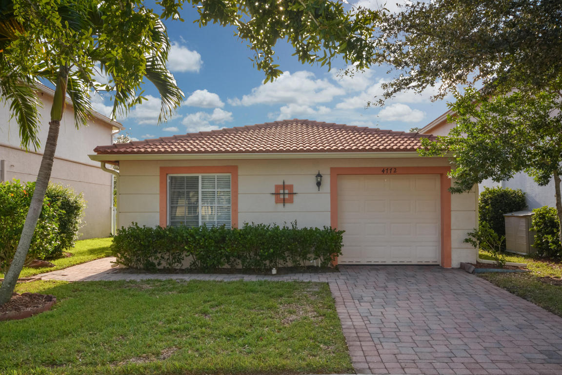 4772 SE Duval Dr, Stuart, FL 34997 photo 1